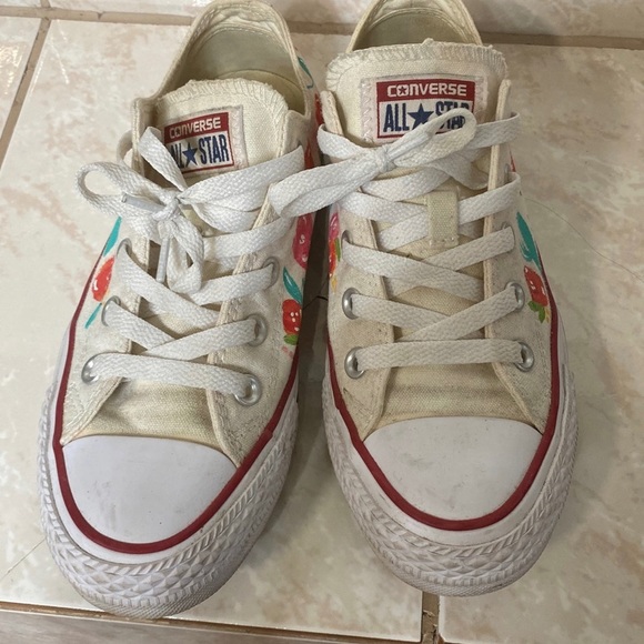 Converse - Picture 6 of 6